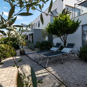 Apartament Casa, Slatine